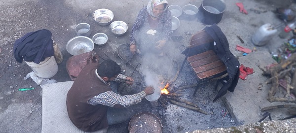 Foto - Çırak bulamayınca işi eşine öğretti! 