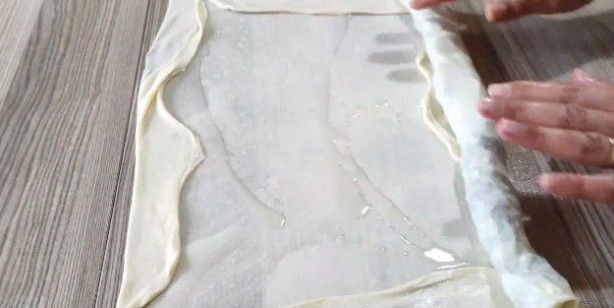 Foto - Çıtır çıtır kıymalı el açması börek tarifi