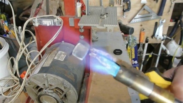 Foto - Civata somunundan öyle bir şey yaptı ki!