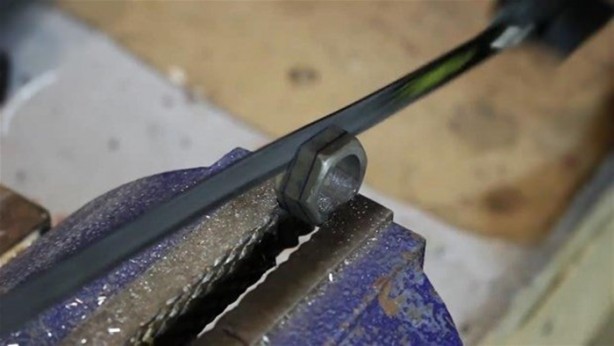 Foto - Civata somunundan öyle bir şey yaptı ki!