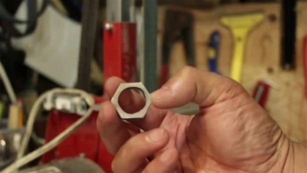 Foto - Civata somunundan öyle bir şey yaptı ki!