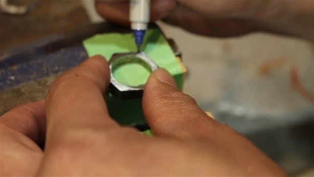 Foto - Civata somunundan öyle bir şey yaptı ki!