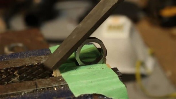 Foto - Civata somunundan öyle bir şey yaptı ki!