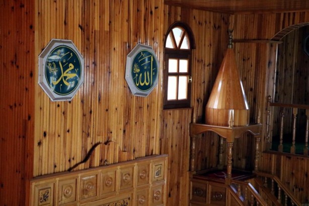 Foto - Çivi kullanılmadan yapılan 200 yıllık muhteşem ahşap cami