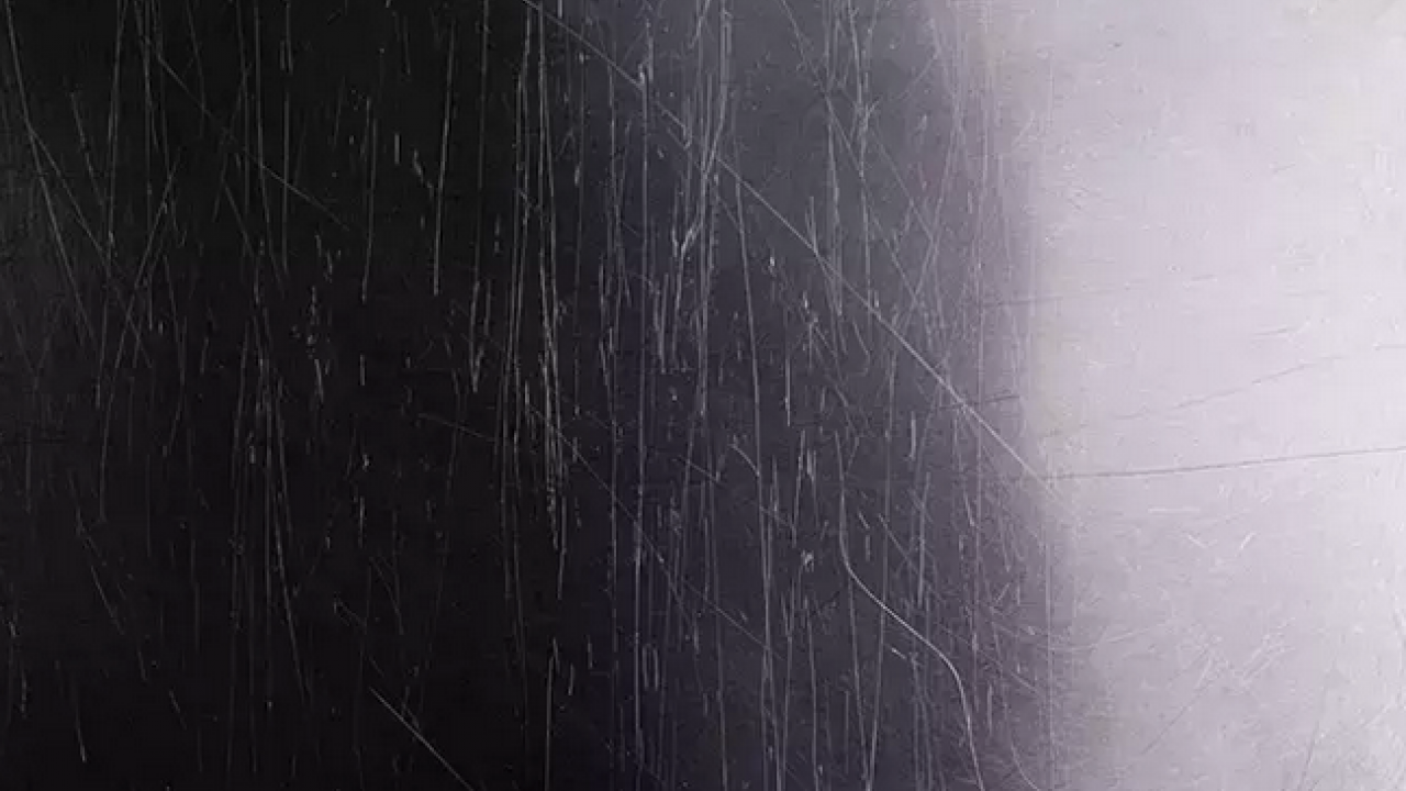 Foto - Çizik çizik çelikler tarih oluyor! Çözüm: Sil, parlat, kaybolsun! Her evde olan malzeme diş macunu