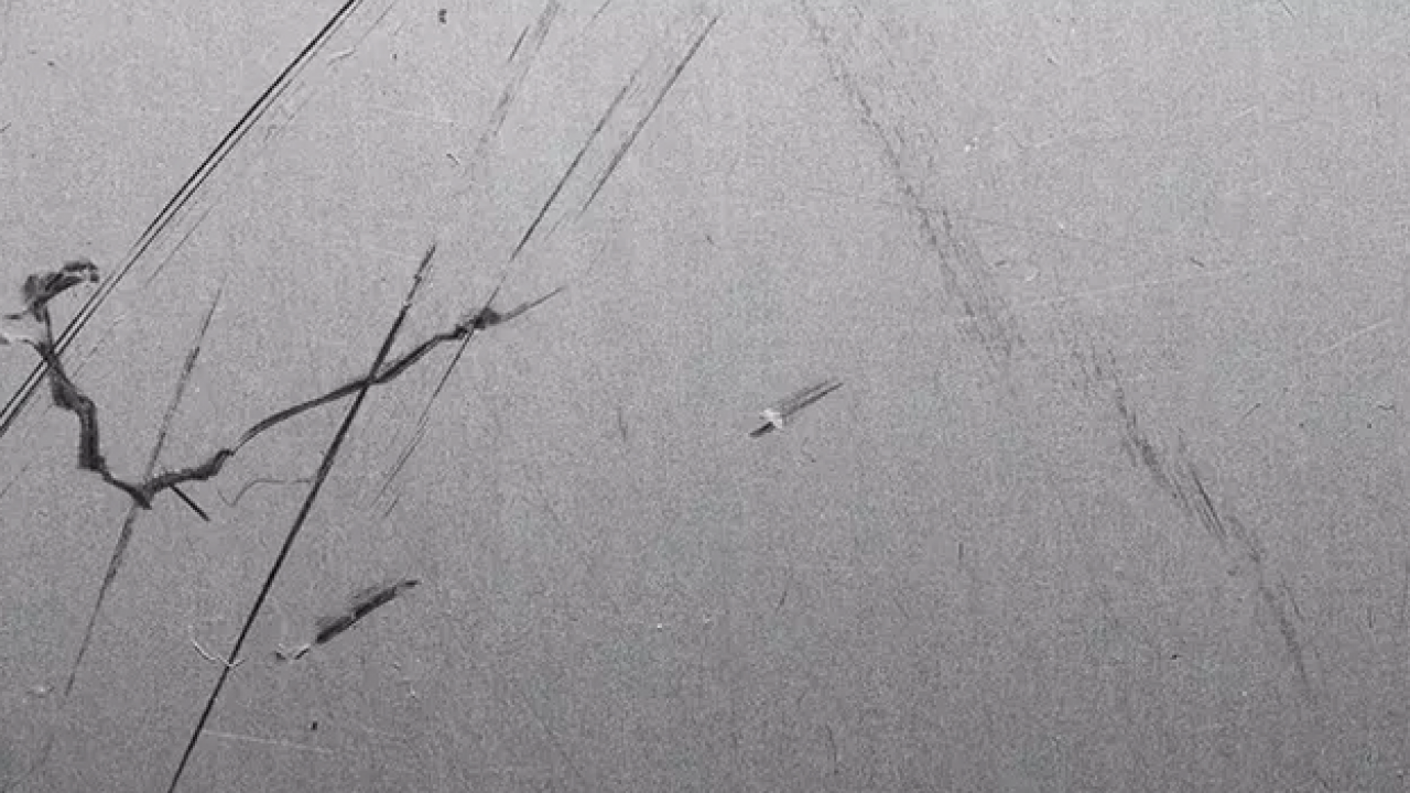 Foto - Çizik çizik çelikler tarih oluyor! Çözüm: Sil, parlat, kaybolsun! Her evde olan malzeme diş macunu