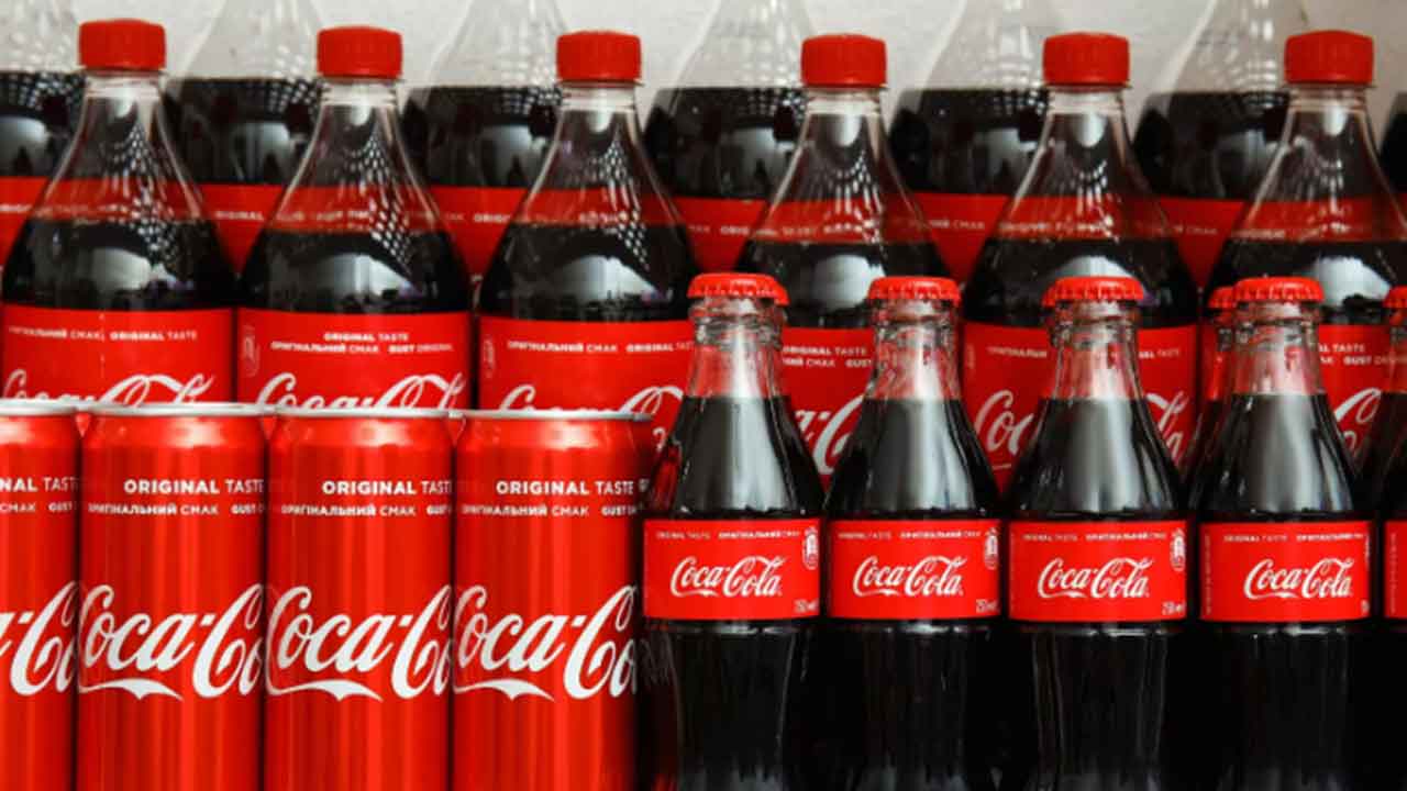 Foto - Coca Cola boykotuna katılmayanlar işte şimdi yandı! 26 milyon şişe piyasadan acil olarak toplatılıyor
