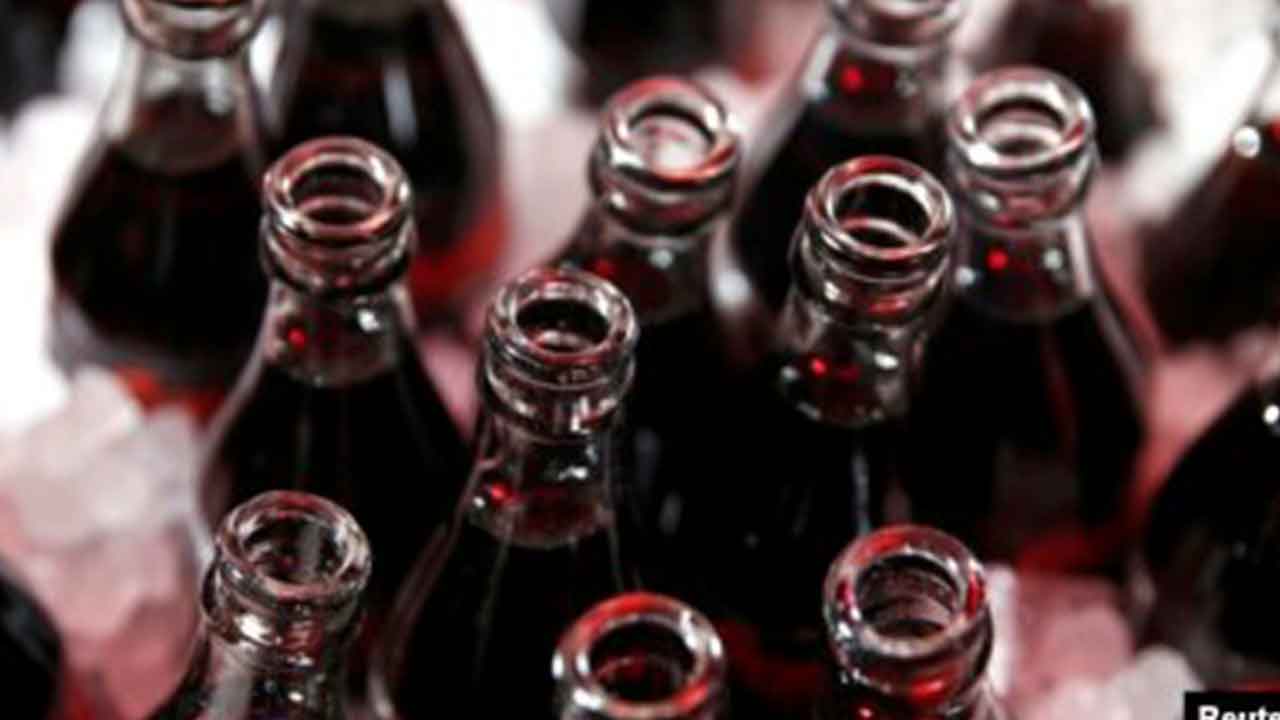 Foto - Coca Cola boykotuna katılmayanlar işte şimdi yandı! 26 milyon şişe piyasadan acil olarak toplatılıyor