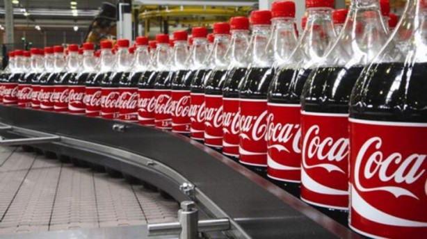 Coca Cola'ya şok! 'Ticari anlaşmalar felç oldu' diyerek kapatma kararı aldılar