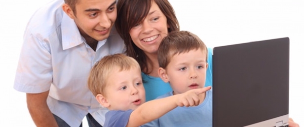 Foto - Çocuğun internet bağımlılığı anne ve babanın suçu mu?