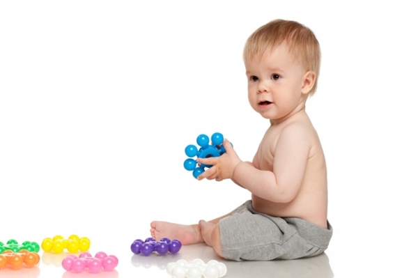 Foto - Çocuğunuz böyle oturuyorsa, dikkat!