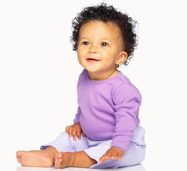 Foto - Çocuğunuz böyle oturuyorsa, dikkat!