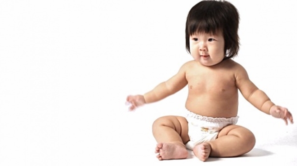 Foto - Çocuğunuz böyle oturuyorsa, dikkat!