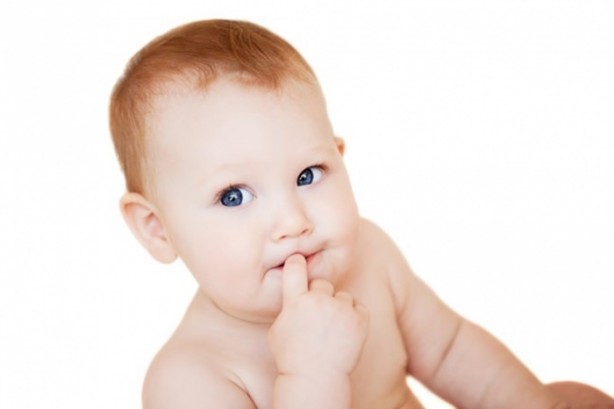  Çocuğunuz parmağını emiyorsa...