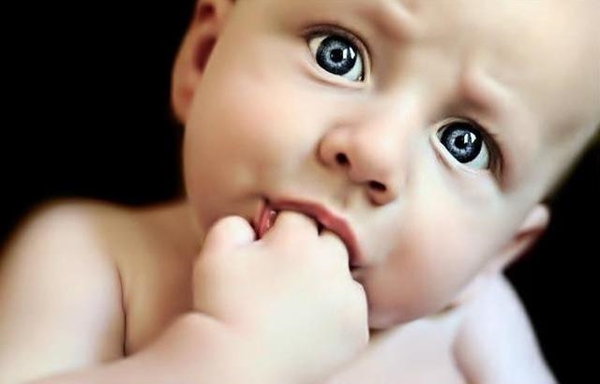 Foto - Çocuğunuzun eline tablet verirken bir kez daha düşünün! Çünkü...