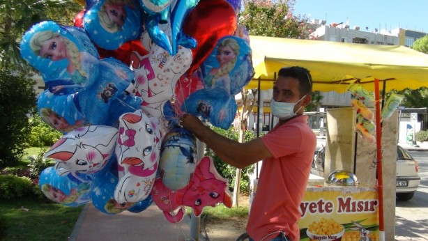Foto - Çocuk mezarlarındaki balonların sırrı resmen çözüldü!