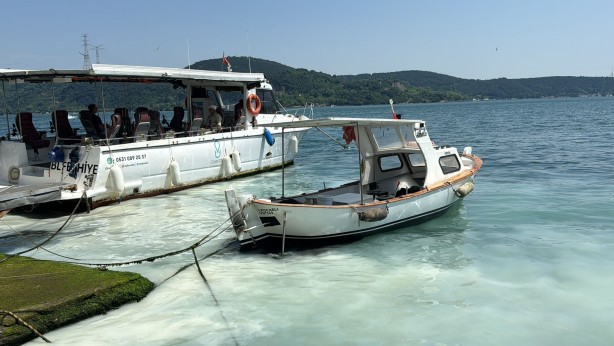 Foto - Çocuk parkının önünde kanalizasyon! Ekrem zulmü çocukları da vurdu