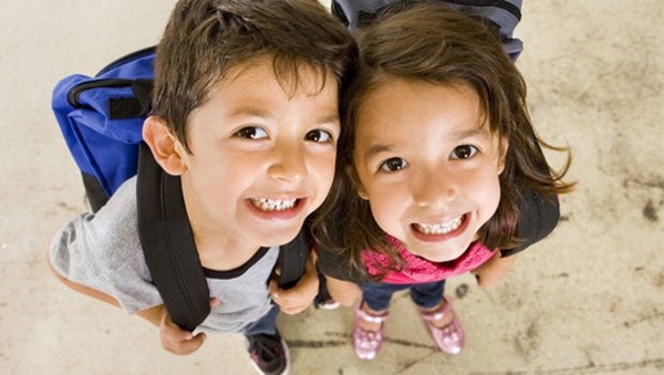 Foto - Çocuklar okula tek başına gitmeli mi?