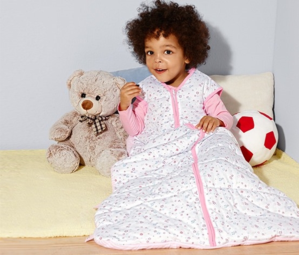 Foto - Çocuklara uyku eğitimi verirken...