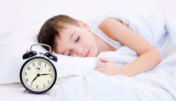 Çocuklara uyku eğitimi verirken...