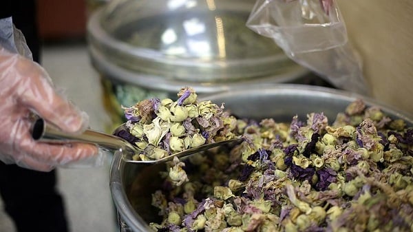 Foto - Çocuklarda öksürük geçmek bilmiyor! Bildiğiniz tüm balgam söktürücüleri unutun işte tarifi