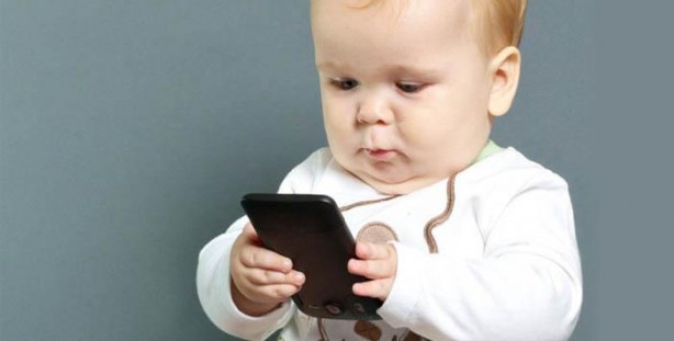 Foto - Çocukları ele geçiren zeka geriletici salgın: Telefon bağımlılığı!