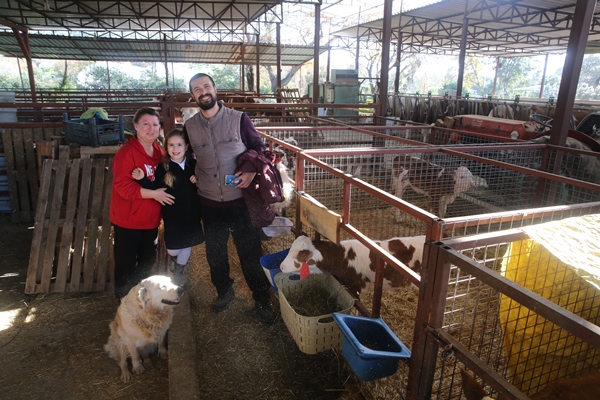 Foto - Çocukları için kariyerlerini bırakıp çiftlik kurdular