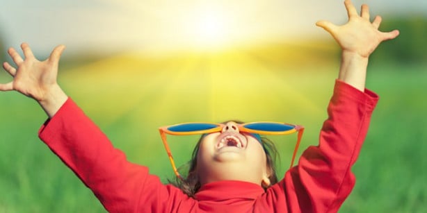  Çocukları sıcak havadan böyle koruyun!