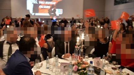 Foto - Çocukların dini onlara sorulmalıdır