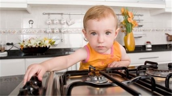 Foto - Çocukların ev kazalarına karşı alınabilecek önlemler