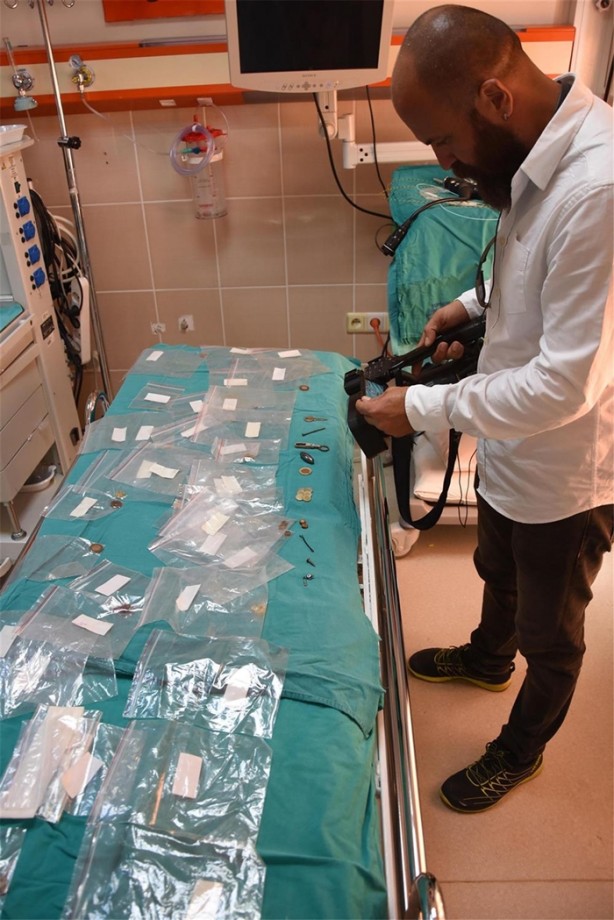 Foto - Çocukların midesinden öyle şeyler çıktı ki!