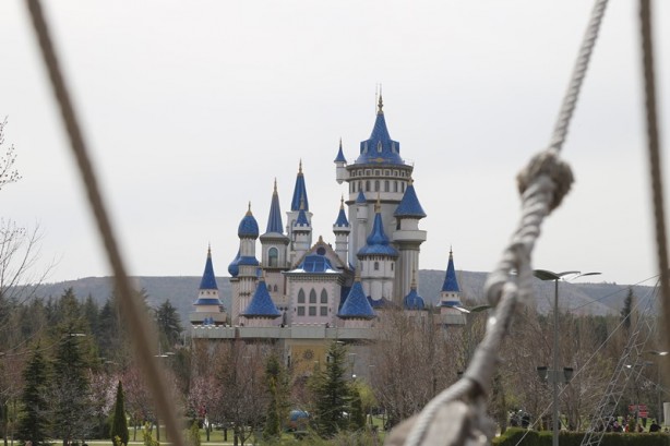 Foto - Çocukluğunuza yeniden döneceksiniz: Bilim Sanat ve Kültür Parkı - Masal Şatosu