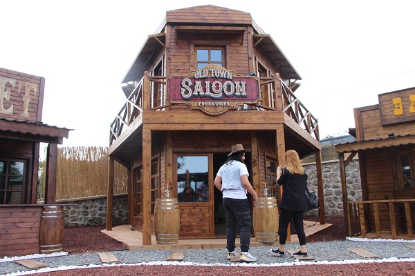 Foto - Çocukluk hayalini gerçekleştirdi! Burası Teksas değil Trabzon