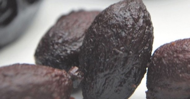 Foto - Çoğu insan tereddüt ediyor fakat… Zeytin çekirdeğindeki gerçeğe çok şaşıracaksınız!