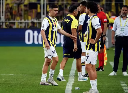 Foto - Çok acayip şeyler olacak: İsyan etti… Müthiş gelişmeyi duyurdu: Takımda istemiyor…