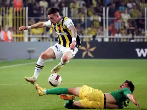 Foto - Çok acayip şeyler olacak: İsyan etti… Müthiş gelişmeyi duyurdu: Takımda istemiyor…