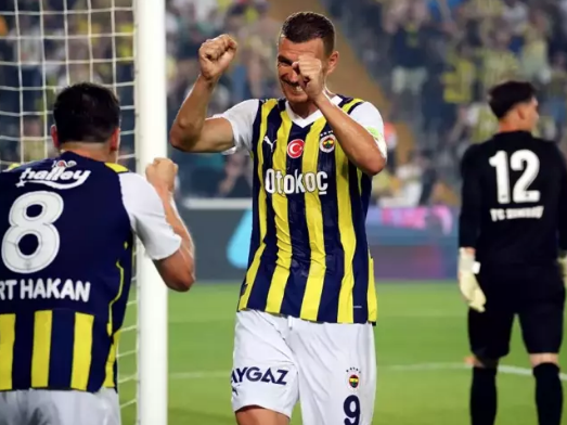 Foto - Çok acayip şeyler olacak: İsyan etti… Müthiş gelişmeyi duyurdu: Takımda istemiyor…