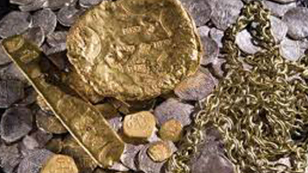 Foto - Çok büyük bir altın hazinesi  keşfedildi! Yerin altından fışkırdıkça fışkırdı