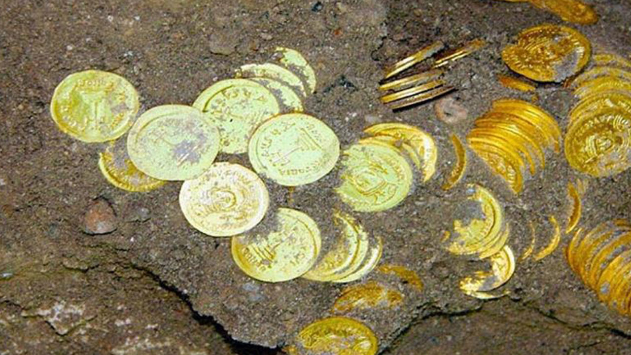 Foto - Çok büyük bir altın hazinesi  keşfedildi! Yerin altından fışkırdıkça fışkırdı