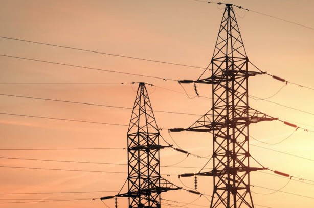 Foto - Çok büyük elektrik kesintisi yaşanacak! Bu ilçelere aman dikkat... Telefonları şarj edin, mumları hazırlayın