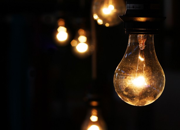 Çok büyük elektrik kesintisi yaşanacak! Bu ilçelere aman dikkat... Telefonları şarj edin, mumları hazırlayın