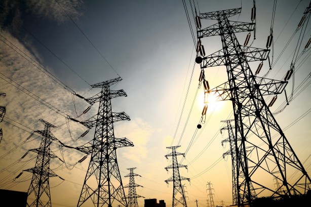 Foto - Çok büyük elektrik kesintisi yaşanacak! Bu ilçelere aman dikkat... Telefonları şarj edin, mumları hazırlayın