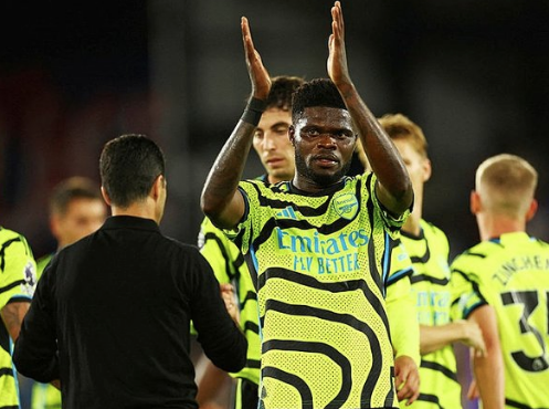 Foto - Çok büyük sürpriz! 'Acilen almamız gerekiyor' diyerek duyurdular: Galatasaray'dan orta saha hamlesi...