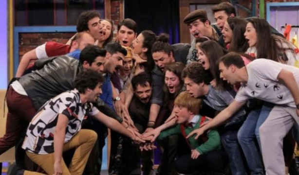 Çok Güzel Hareketler 2'ye kötü haber! 