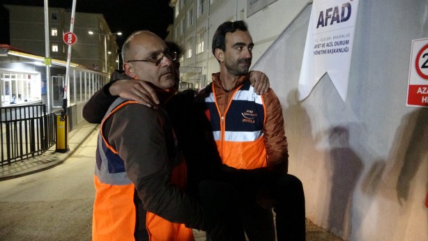Foto - Çök-kapan-tut! KYK yurtlarında tatbikat görüntüleri