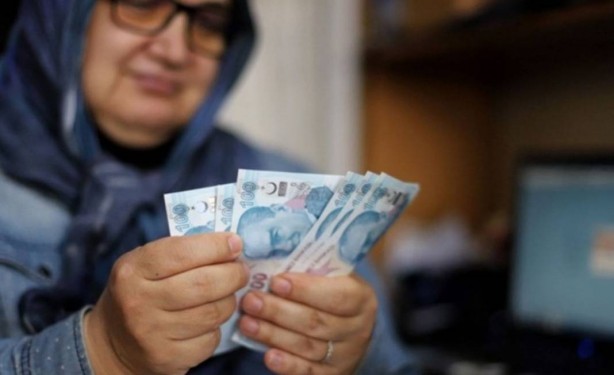Foto - Çok konuşulacak emekli maaşı kararı! Milyonlarca kişiye böyle duyuruldu