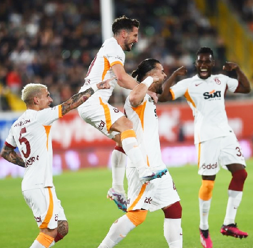 Foto - Çok konuşulacak hamle! Galatasaray dünyada ses getirecek...