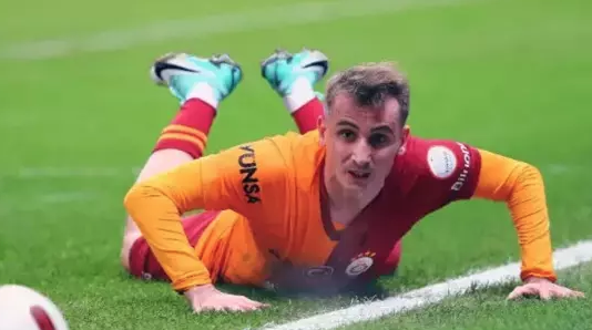 Foto - Çok konuşulacak Kerem hareketi! İç sahada ıslıklanma, dış sahada alkışlama!