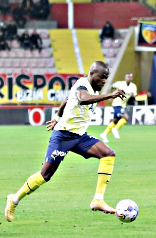 Foto - Çok konuşulacak sözler: Galatasaray, Fenerbahçe'nin kalbini sökecek!