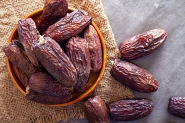 Foto - Çok şaşıracaksınız: Depremde hurma hayat kurtarıyor! 